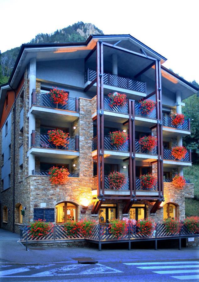 Vista Arinsal Apartments ภายนอก รูปภาพ